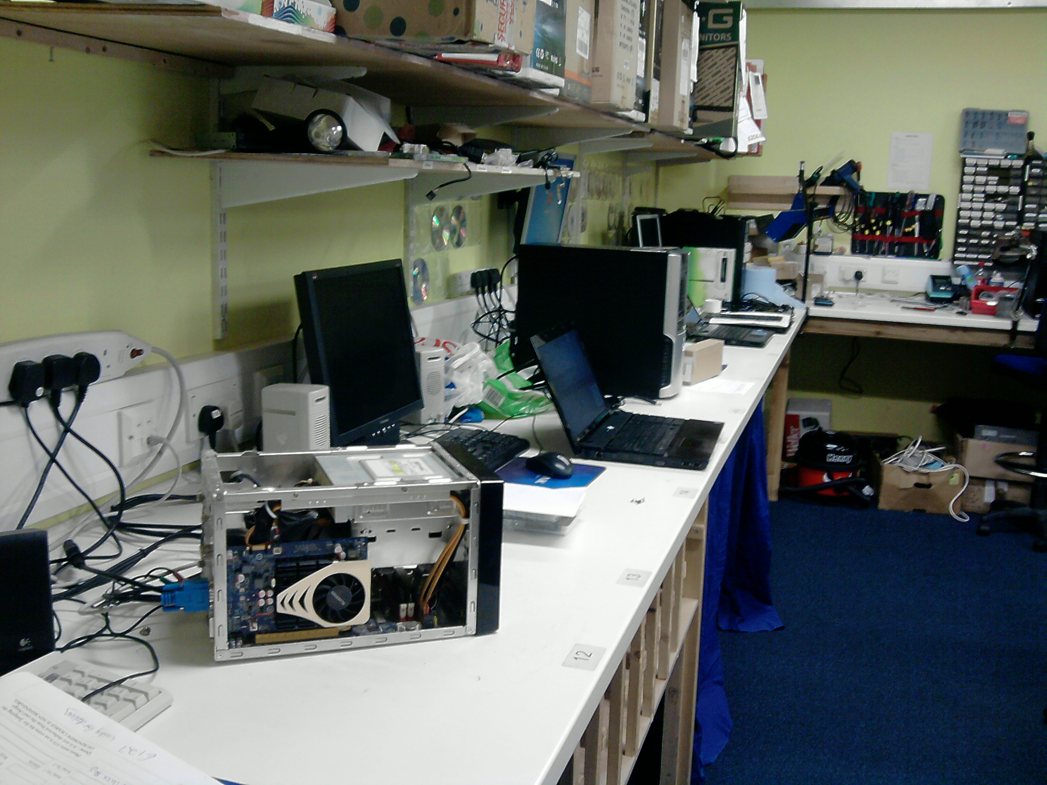 P300612_16.03_[01].jpg
